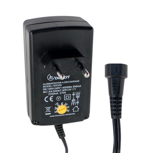 Universele voeding EDENWOOD 3 tot 12V 2,25A zwart