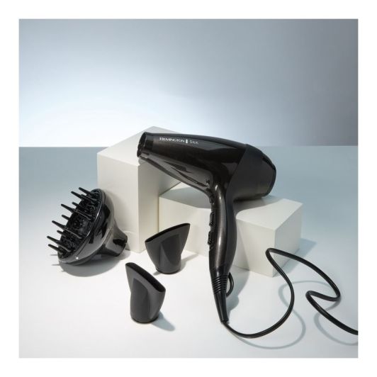 Sèche cheveux REMINGTON AC9095 ionique 2400W